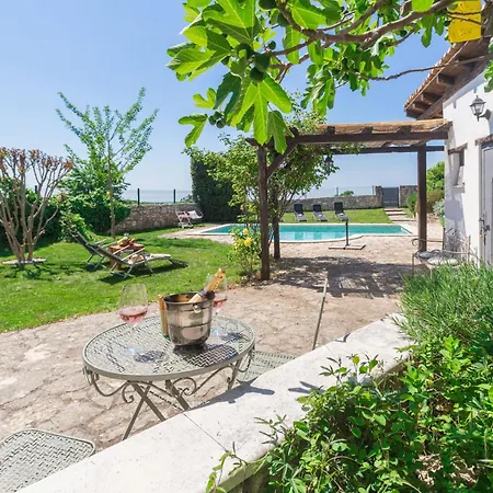 Casa Orah Mit Pool Und Panoramameerblick Holiday home